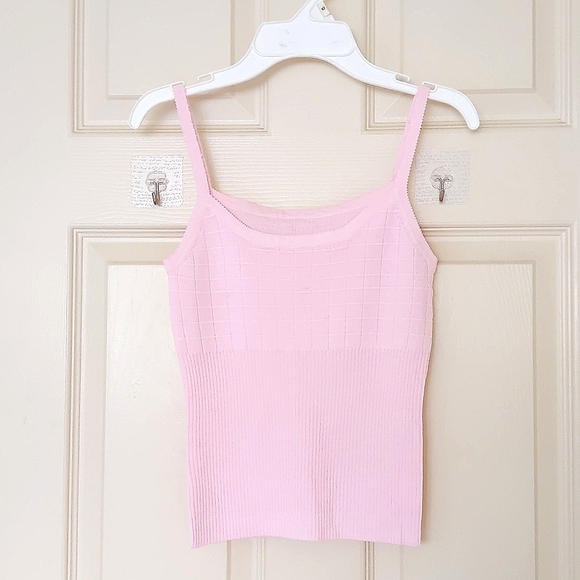 NWOT. Girl Two Pieces Short Sleeve Stretchable Top Set. - Picture 3 of 5